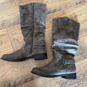 Women’s tall boots